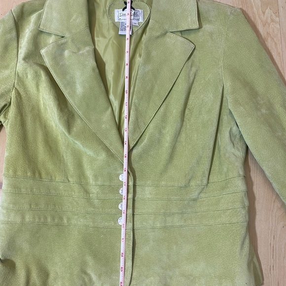 Light green 100% Leather/suede Long Sleeve Jacket. Size L. - Picture 15 of 15